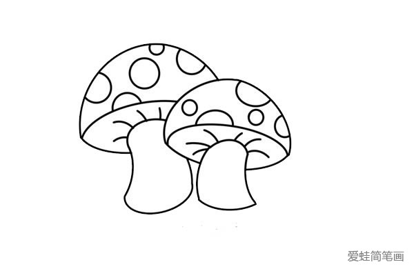 野生蘑菇简笔画图片